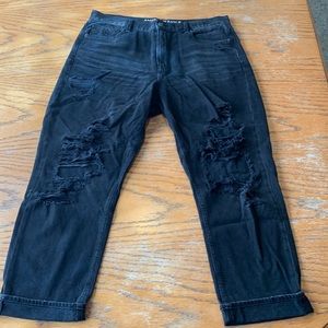Distressed Black Mom Jeans - American Eagle
